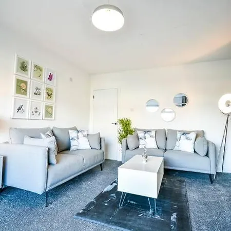 Marykirk Workstays Uk Holiday home Thornaby on Tees
